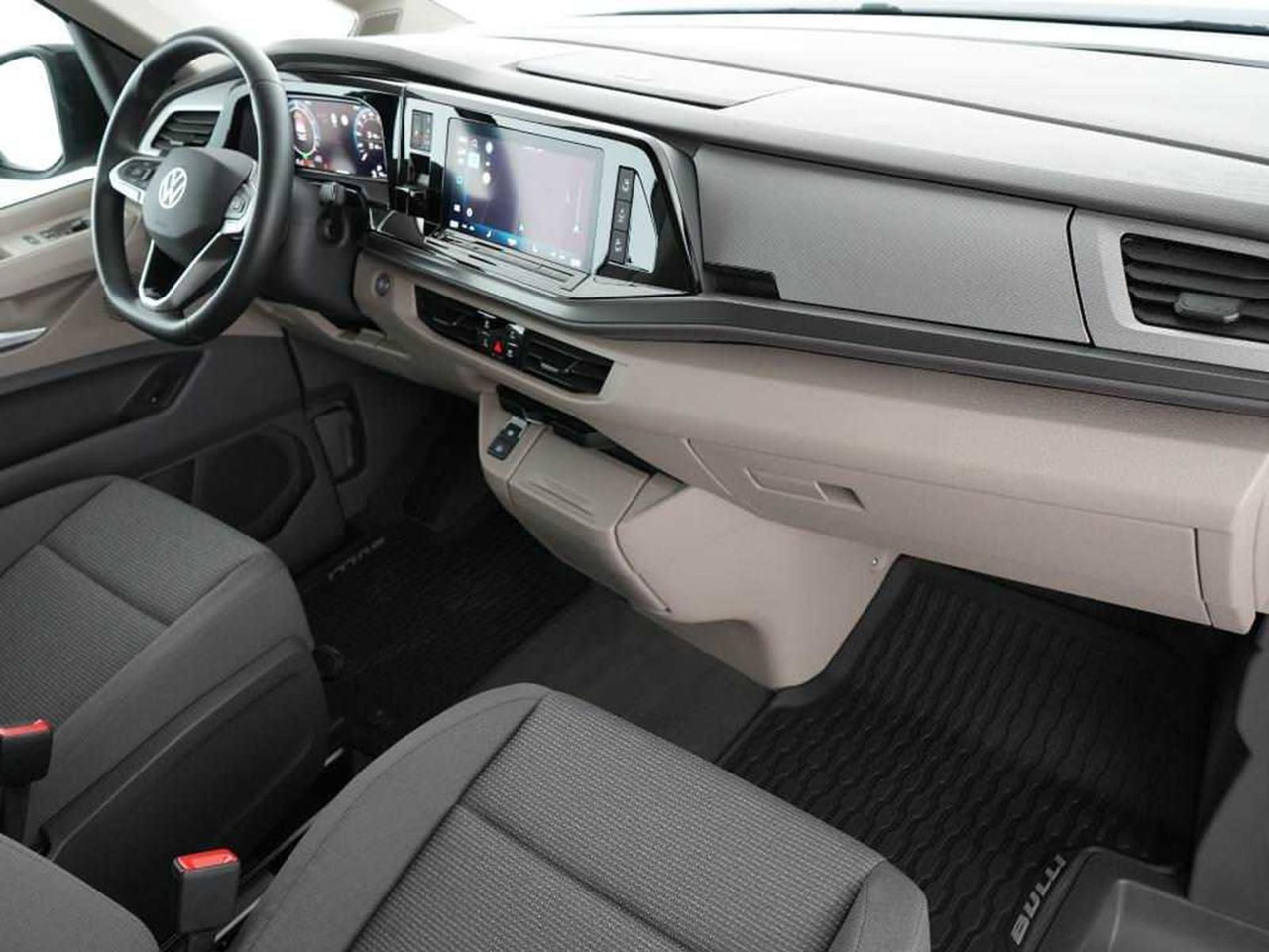 Volkswagen T7 Multivan eHybrid lang 4MOTION NAVI AHK ACC - Passenger van: picture 3 Volkswagen T7 Multivan eHybrid lang 4MOTION NAVI AHK ACC - Passenger van: picture 3