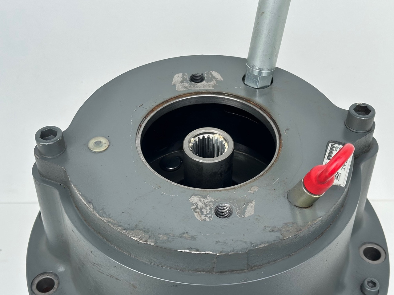 LIEBHERR Liebherr – Bauer Original Schwenkantrieb Typ:SAT275/251 mit ID-Nr.933017801. MG15, MBG12, MG20, MFG10, BG12H. #933017801.0121# - Swing motor for Drilling machine: picture 4 LIEBHERR Liebherr – Bauer Original Schwenkantrieb Typ:SAT275/251 mit ID-Nr.933017801. MG15, MBG12, MG20, MFG10, BG12H. #933017801.0121# - Swing motor for Drilling machine: picture 4