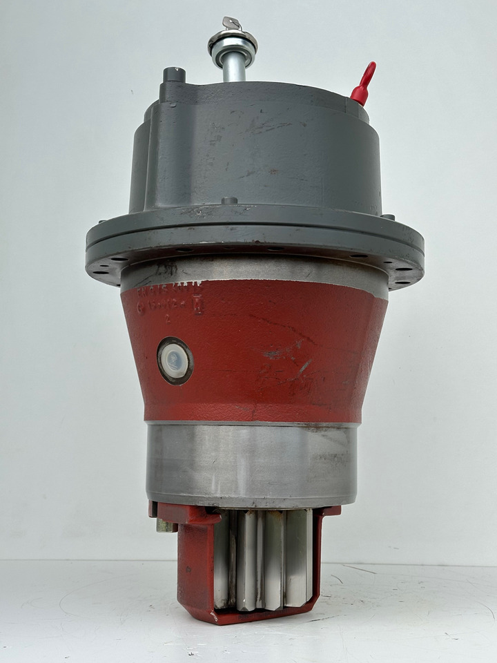 LIEBHERR Liebherr – Bauer Original Schwenkantrieb Typ:SAT275/251 mit ID-Nr.933017801. MG15, MBG12, MG20, MFG10, BG12H. #933017801.0121# - Swing motor for Drilling machine: picture 2 LIEBHERR Liebherr – Bauer Original Schwenkantrieb Typ:SAT275/251 mit ID-Nr.933017801. MG15, MBG12, MG20, MFG10, BG12H. #933017801.0121# - Swing motor for Drilling machine: picture 2