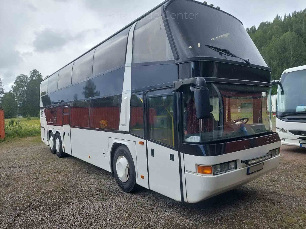 NEOPLAN Skyliner N122/3 - Coach: picture 1 NEOPLAN Skyliner N122/3 - Coach: picture 1