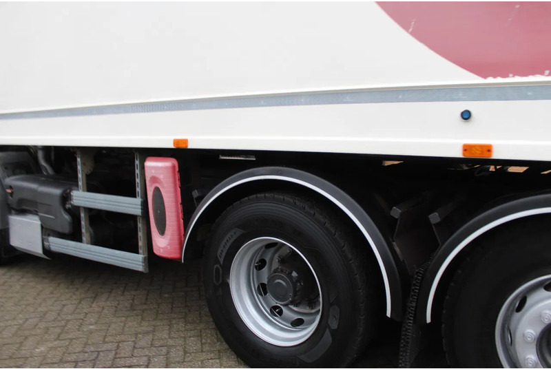 Garbage truck Renault Premium 320 * 6X2 *: picture 15