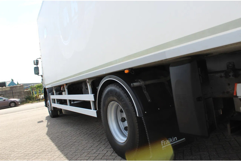 Refrigerator truck Renault Premium 370 * EURO5 * CARRIER SUPRA 950 *: picture 16