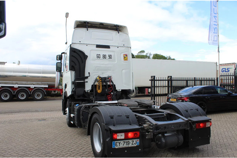 Renault T430 * EURO6 * 4X2 * - Tractor truck: picture 3 Renault T430 * EURO6 * 4X2 * - Tractor truck: picture 3