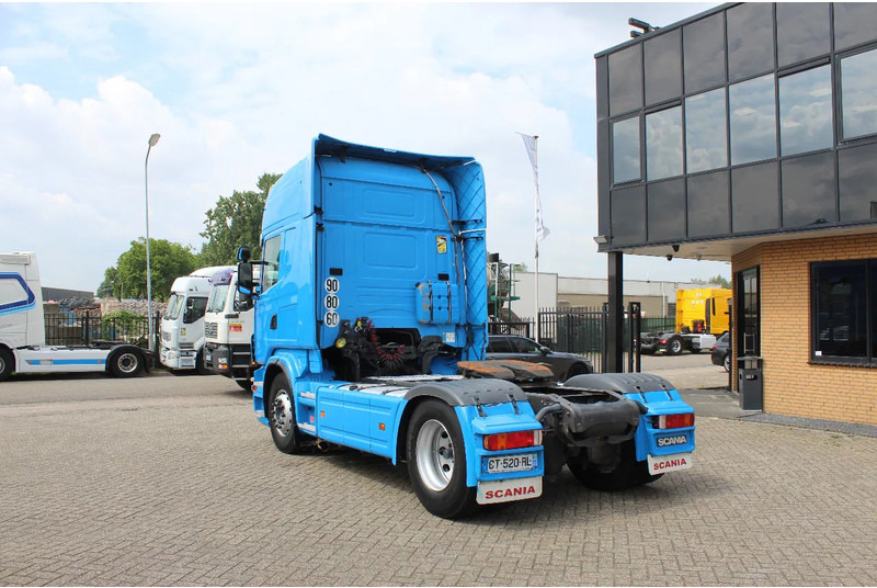 Scania R420 * RETARDER * 2 BED * 4X2 * MANUAL * - Tractor truck: picture 3 Scania R420 * RETARDER * 2 BED * 4X2 * MANUAL * - Tractor truck: picture 3