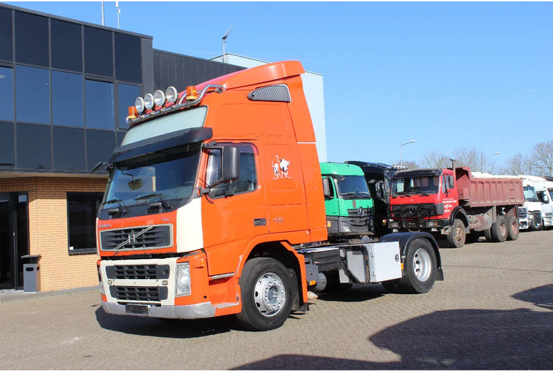 Volvo FM 430 * EURO5 * 4X2 * - Tractor truck: picture 1 Volvo FM 430 * EURO5 * 4X2 * - Tractor truck: picture 1