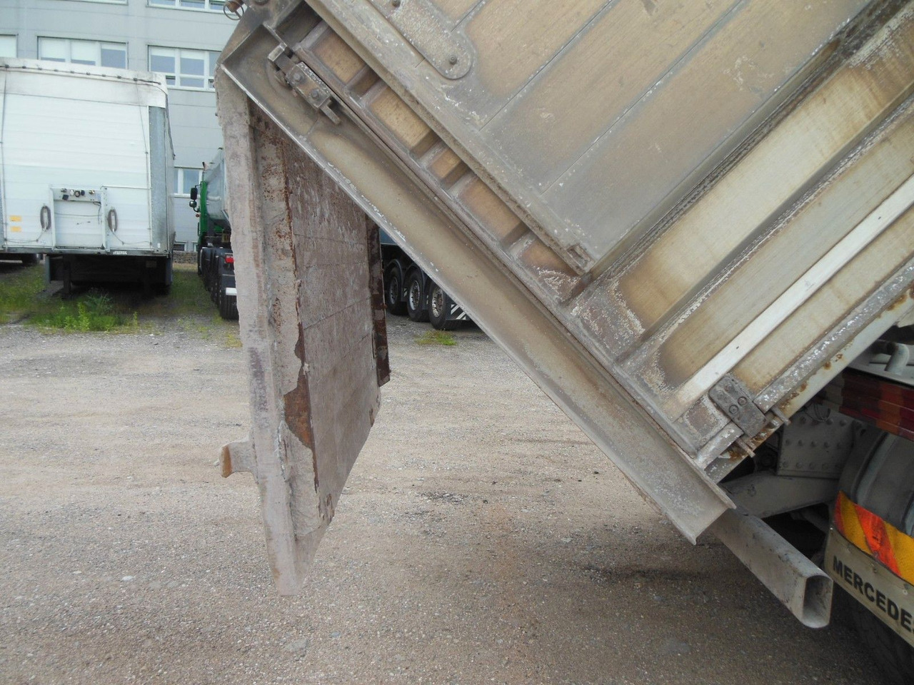 Tipper Mercedes-Benz ACTROS 4144, 8X6, 3 PEDALE, MEILLER, BODRMATIC: picture 10