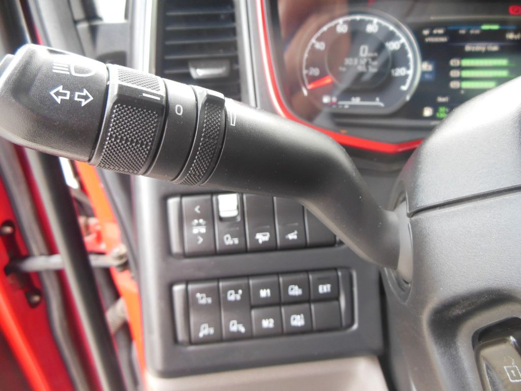 Scania R 580,8X4,KIPPER,BORDMATIC,PALFINGER PK 19.001  leasing Scania R 580,8X4,KIPPER,BORDMATIC,PALFINGER PK 19.001: picture 23 Scania R 580,8X4,KIPPER,BORDMATIC,PALFINGER PK 19.001  leasing Scania R 580,8X4,KIPPER,BORDMATIC,PALFINGER PK 19.001: picture 23