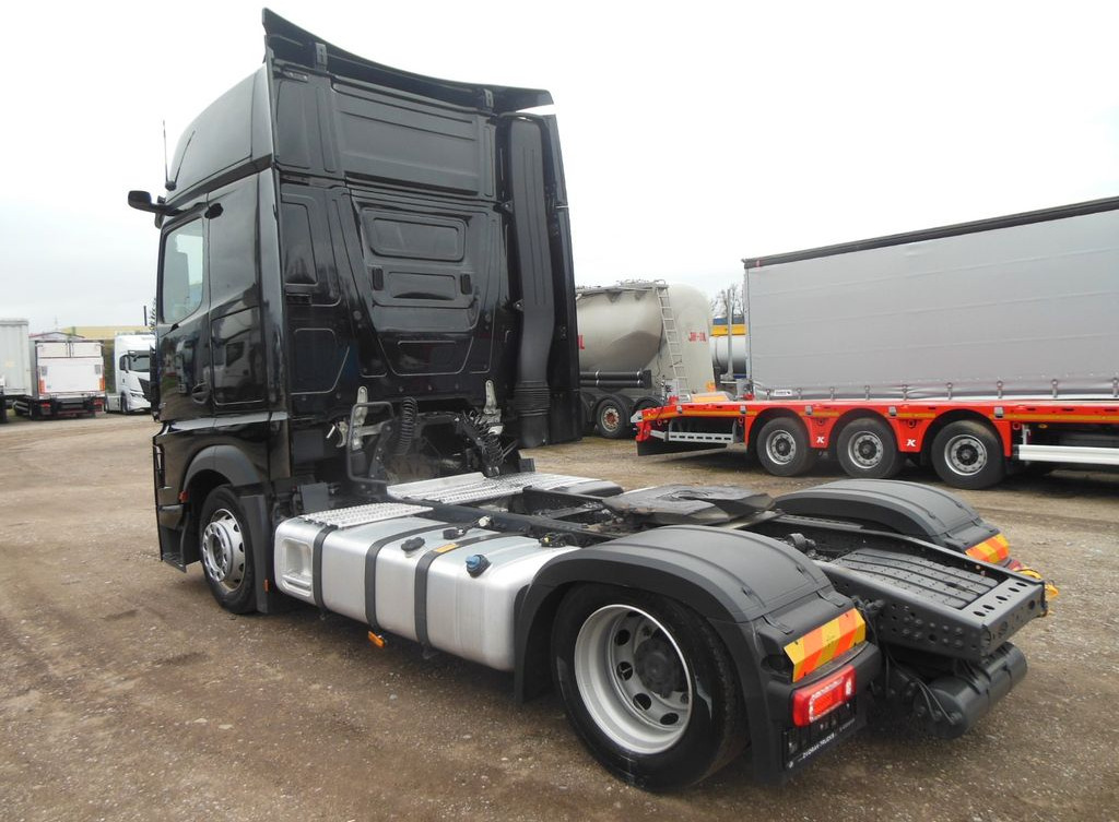 Mercedes-Benz 1848 ACTROS, LOWDECK, GIGA SPACE, STANDKLIMA - Tractor truck: picture 4 Mercedes-Benz 1848 ACTROS, LOWDECK, GIGA SPACE, STANDKLIMA - Tractor truck: picture 4