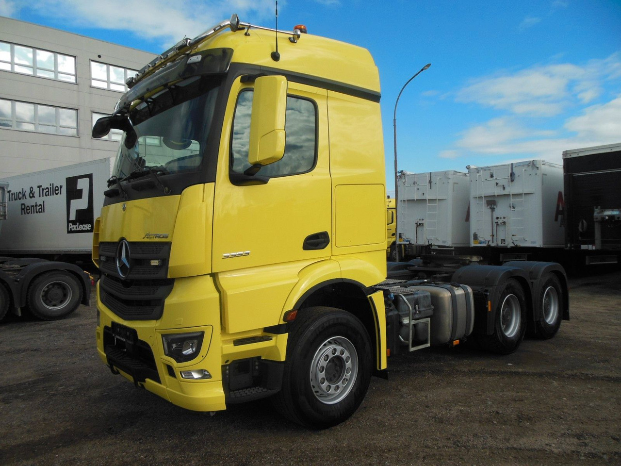 Mercedes-Benz ACTROS 3353, 6X4, 120.000 KG, TRK, 4 STÜCKS, - Tractor truck: picture 1 Mercedes-Benz ACTROS 3353, 6X4, 120.000 KG, TRK, 4 STÜCKS, - Tractor truck: picture 1