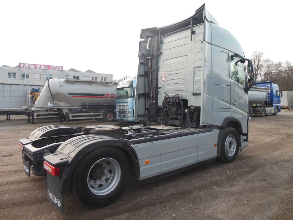 Volvo FH 13/460 TURBO COMPOUND,I-SAVE,I-PARK COOL,TOP - Tractor truck: picture 3 Volvo FH 13/460 TURBO COMPOUND,I-SAVE,I-PARK COOL,TOP - Tractor truck: picture 3