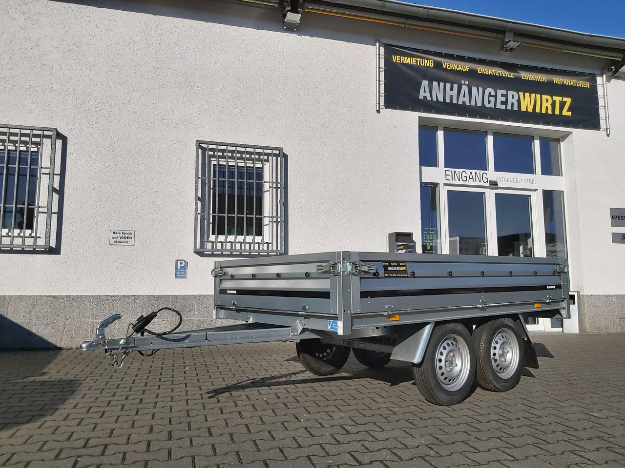 Brenderup 3251 STU 750 250x142x35cm Tandemachse 13" (S) 750kg - Dropside/ Flatbed trailer: picture 1 Brenderup 3251 STU 750 250x142x35cm Tandemachse 13" (S) 750kg - Dropside/ Flatbed trailer: picture 1