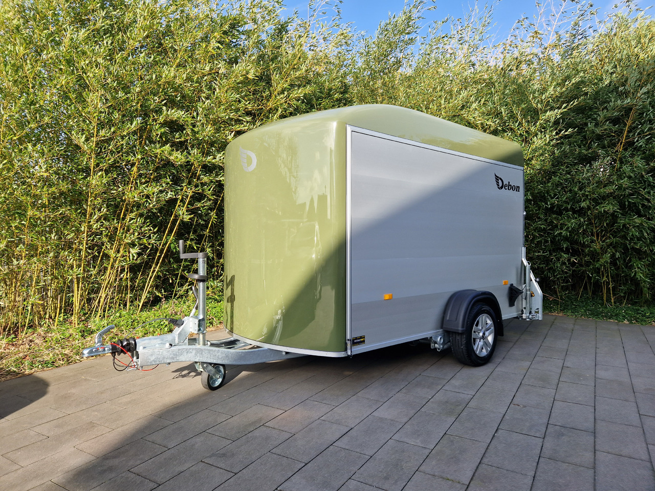 Cargo Roadster 400 312x164x184cm Alu Poly green Alufelgen Aluboden Pullman 1300kg 100km/H - Car trailer: picture 5 Cargo Roadster 400 312x164x184cm Alu Poly green Alufelgen Aluboden Pullman 1300kg 100km/H - Car trailer: picture 5