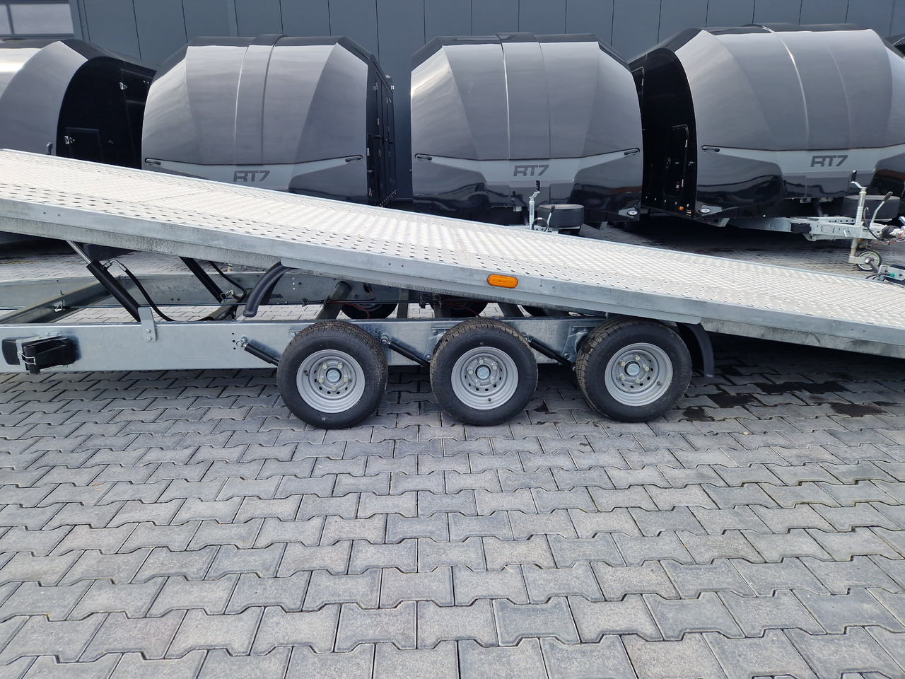 Cartrailer Expert 3560 easyload 600x216cm hydr. kippbar Winde Resrad Premium Tridem 100km/H 3500kg - Autotransporter trailer: picture 2 Cartrailer Expert 3560 easyload 600x216cm hydr. kippbar Winde Resrad Premium Tridem 100km/H 3500kg - Autotransporter trailer: picture 2
