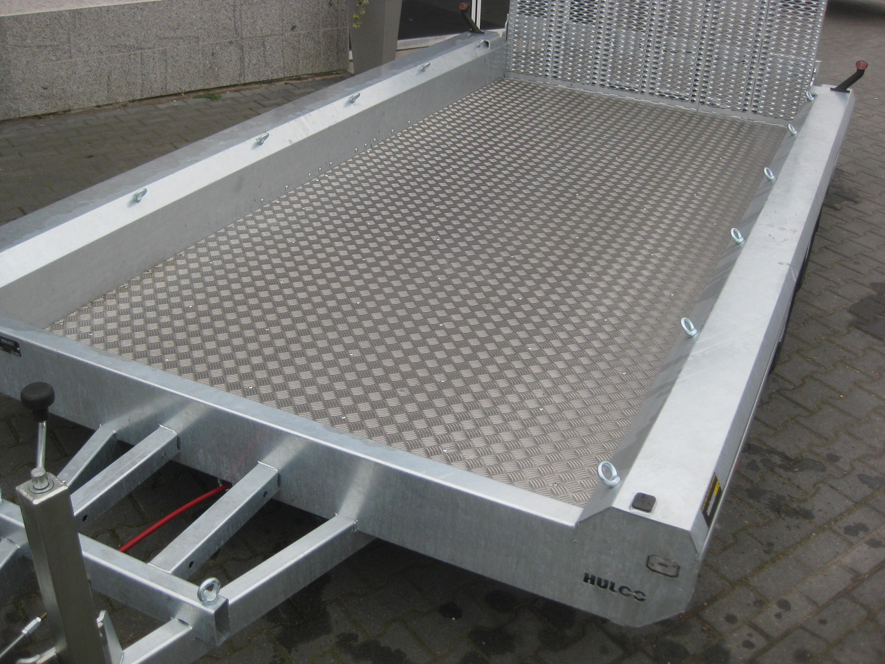 HULCO TERRAX Aluboden 394x180x27cm Heckrampe 150cm (XL) 3500kg - Plant trailer: picture 5 HULCO TERRAX Aluboden 394x180x27cm Heckrampe 150cm (XL) 3500kg - Plant trailer: picture 5