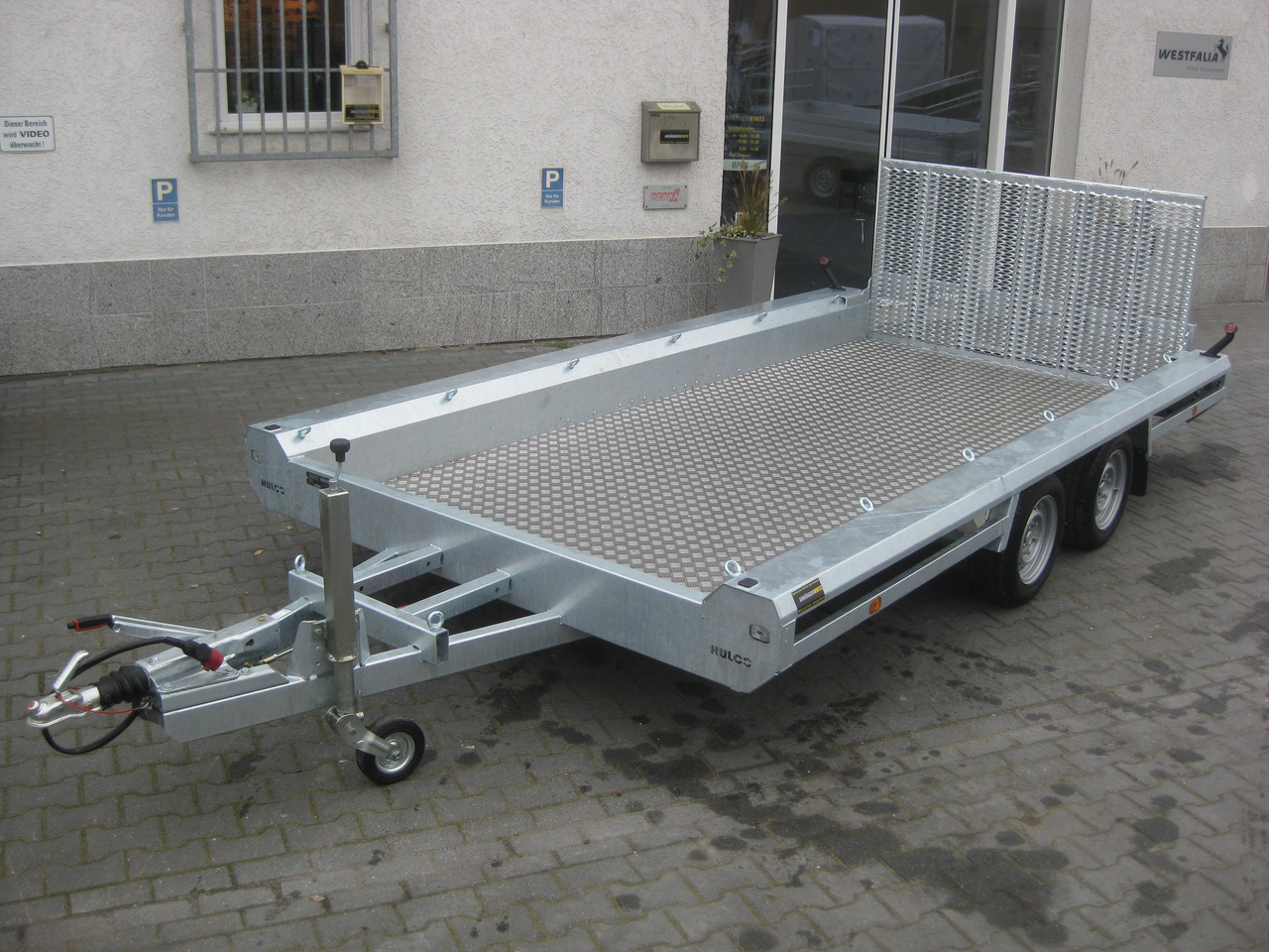 HULCO TERRAX Aluboden 394x180x27cm Heckrampe 150cm (XL) 3500kg - Plant trailer: picture 3 HULCO TERRAX Aluboden 394x180x27cm Heckrampe 150cm (XL) 3500kg - Plant trailer: picture 3