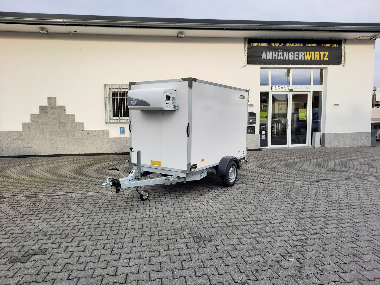 Variant Kühlanhänger 1315 K2 249x138x160cm GOVI Aggregat Lebensmittel (S) 1350kg - Refrigerator trailer: picture 1 Variant Kühlanhänger 1315 K2 249x138x160cm GOVI Aggregat Lebensmittel (S) 1350kg - Refrigerator trailer: picture 1