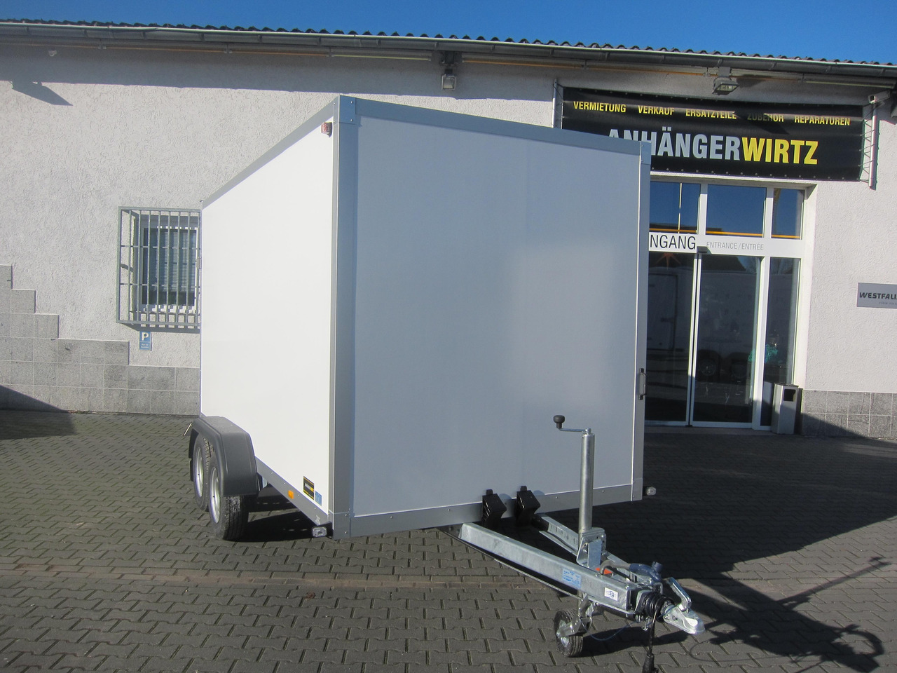 WM Meyer Koffer AZ 2740/185 S35 + Heckrampe 401x185x205cm (XL) 2700kg Januar Aktion Modell 2024 - Closed box trailer: picture 3 WM Meyer Koffer AZ 2740/185 S35 + Heckrampe 401x185x205cm (XL) 2700kg Januar Aktion Modell 2024 - Closed box trailer: picture 3