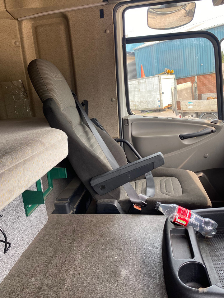 DAF CF 65 250 - Curtain side truck: picture 3 DAF CF 65 250 - Curtain side truck: picture 3