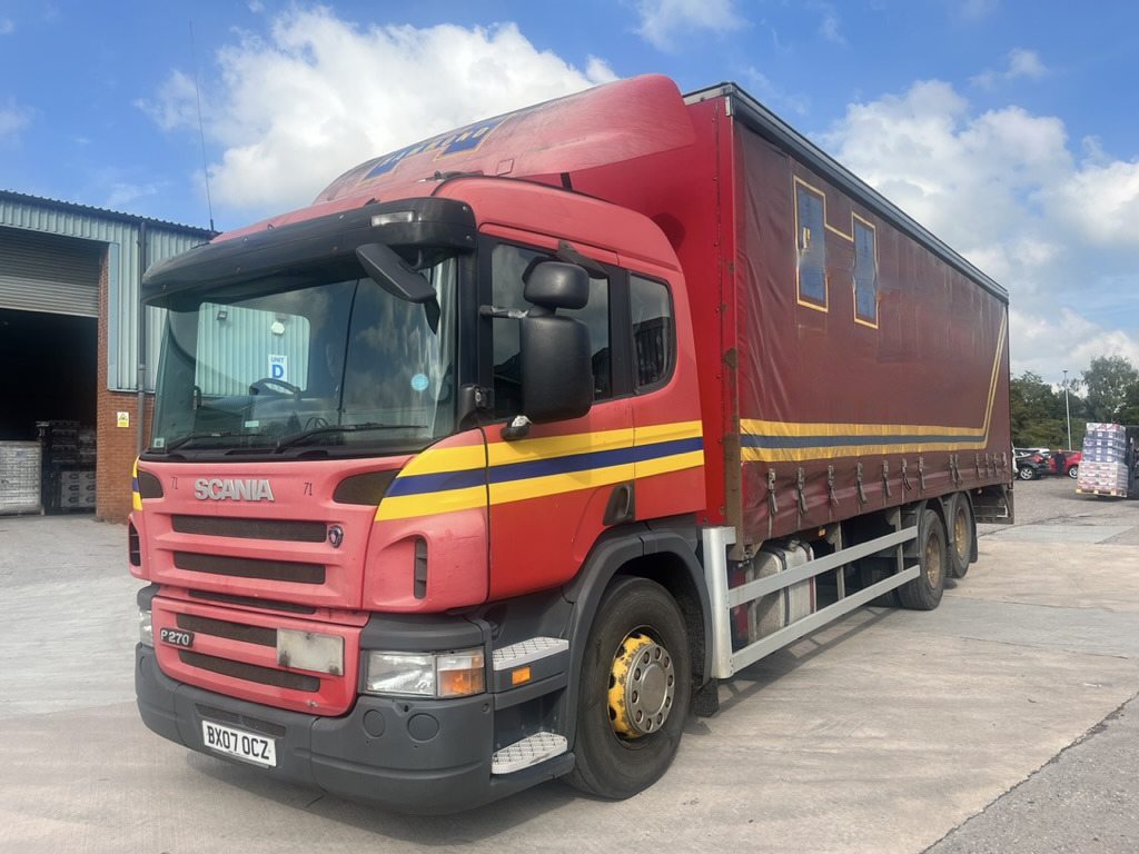 Scania P270 6x2 Curtain side. - Curtain side truck: picture 1 Scania P270 6x2 Curtain side. - Curtain side truck: picture 1