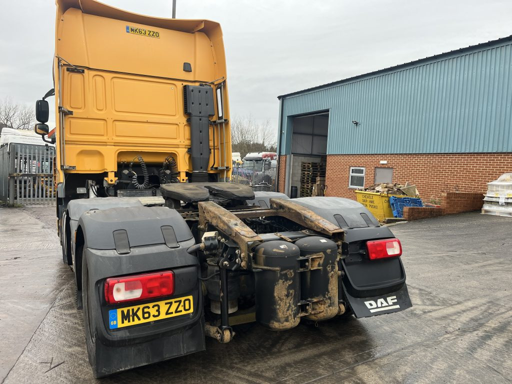 Daf 105 XF 460 - Tractor truck: picture 3 Daf 105 XF 460 - Tractor truck: picture 3