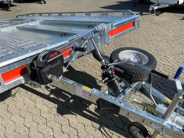 Brian James T Transporter, 231-5021-35-2-12, 5000 x 2150 mm, 3,5 to. kippbar mit Auffahrrampen - Autotransporter trailer: picture 3 Brian James T Transporter, 231-5021-35-2-12, 5000 x 2150 mm, 3,5 to. kippbar mit Auffahrrampen - Autotransporter trailer: picture 3