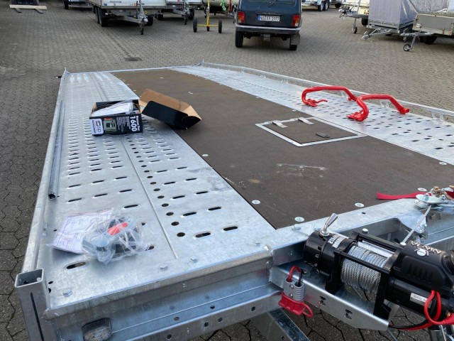 Brian James T6 Transporter, 230-6553, 5500 x 2220 mm, 3,5 to. kippbar mit Auffahrrampe - Autotransporter trailer: picture 4 Brian James T6 Transporter, 230-6553, 5500 x 2220 mm, 3,5 to. kippbar mit Auffahrrampe - Autotransporter trailer: picture 4