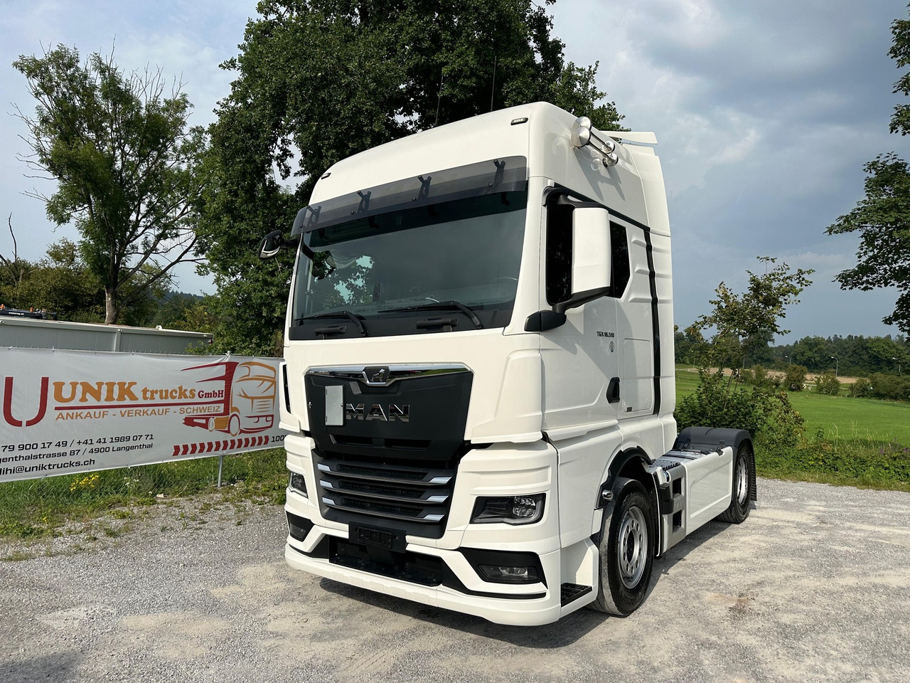 MAN TGX 18.510 4x2 Hydraulik LED 2Tank - Tractor truck: picture 1 MAN TGX 18.510 4x2 Hydraulik LED 2Tank - Tractor truck: picture 1