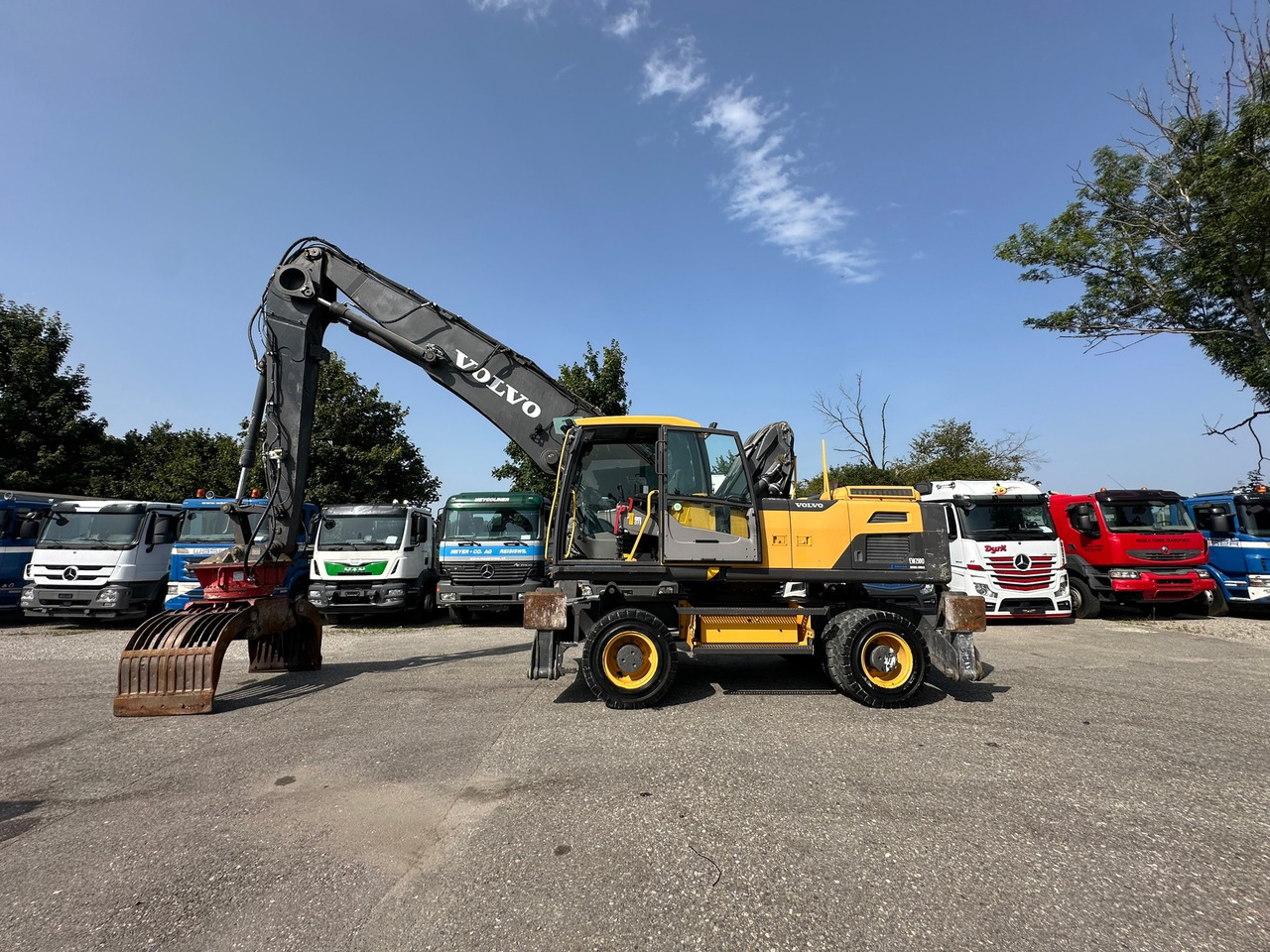 VOLVO EW 210 D 24t Greifer - Excavator: picture 2 VOLVO EW 210 D 24t Greifer - Excavator: picture 2