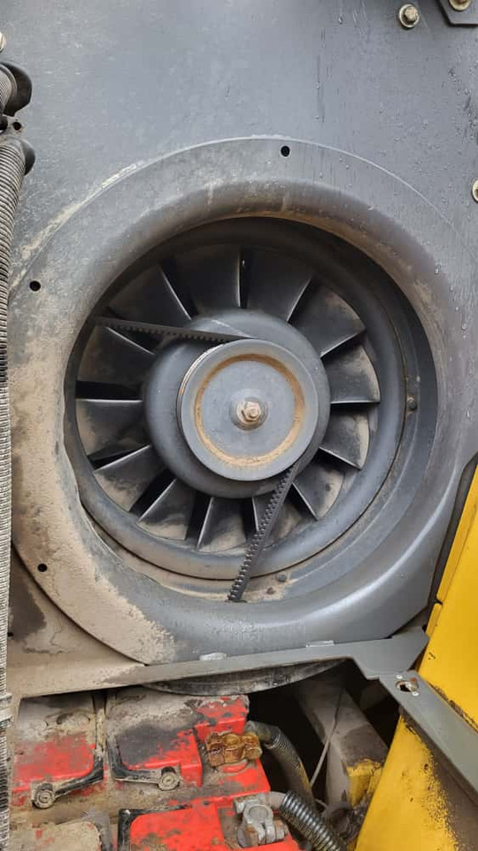 Alternator 20776758 for Volvo L40, L40B, L45, L45B - Alternator for Wheel loader: picture 1 Alternator 20776758 for Volvo L40, L40B, L45, L45B - Alternator for Wheel loader: picture 1