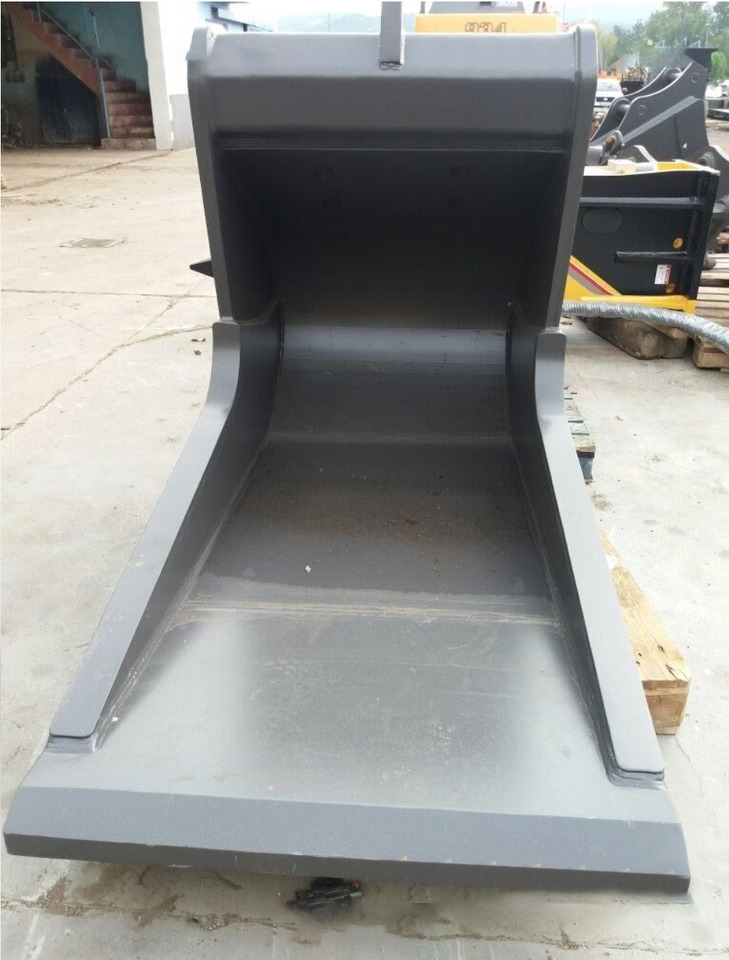 BALAVTO quarry bucket 1000 mm - Excavator bucket for Construction machinery: picture 2 BALAVTO quarry bucket 1000 mm - Excavator bucket for Construction machinery: picture 2