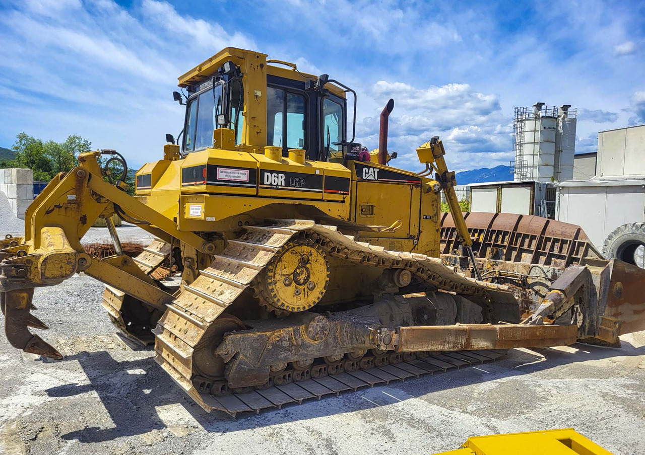 Caterpillar D6R - Bulldozer: picture 4 Caterpillar D6R - Bulldozer: picture 4