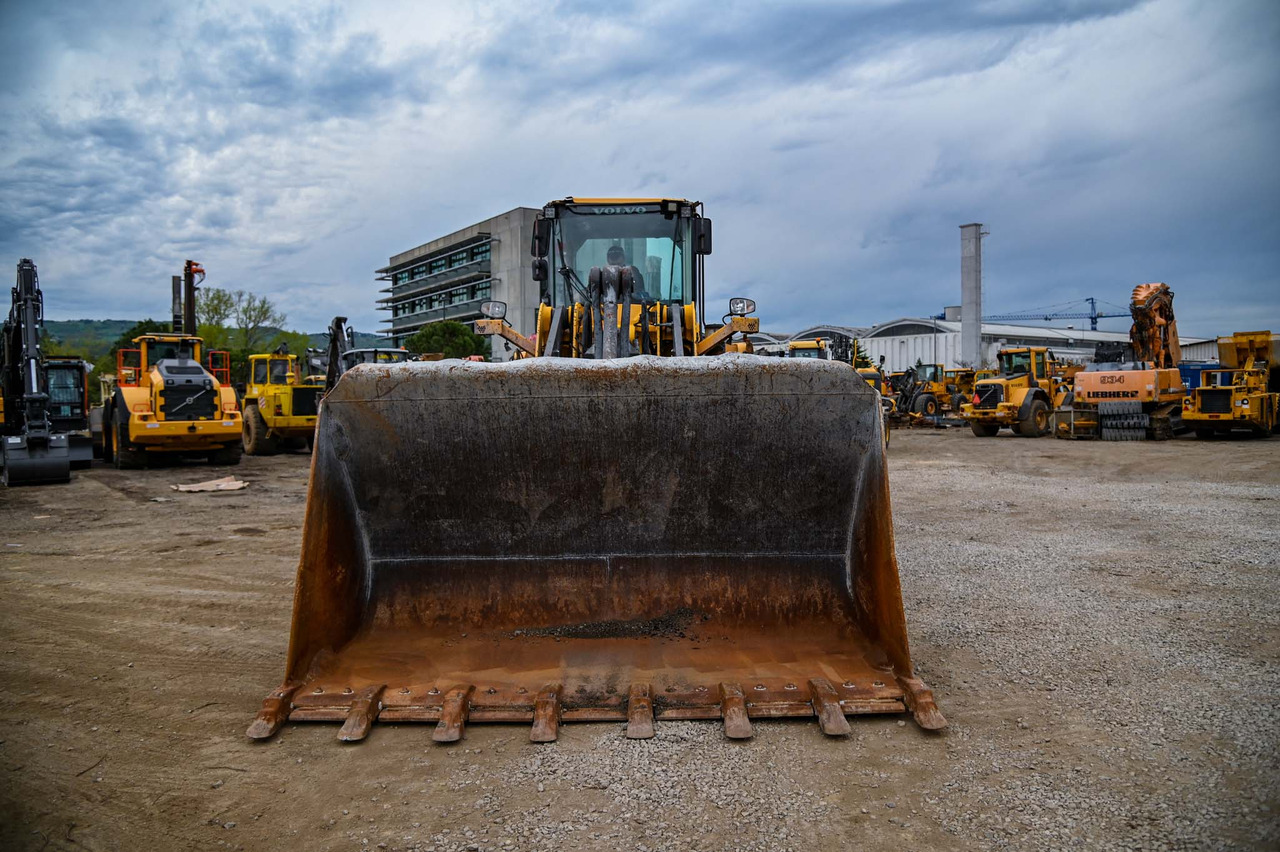 Wheel loader VOLVO L180G: picture 14 Wheel loader VOLVO L180G: picture 14