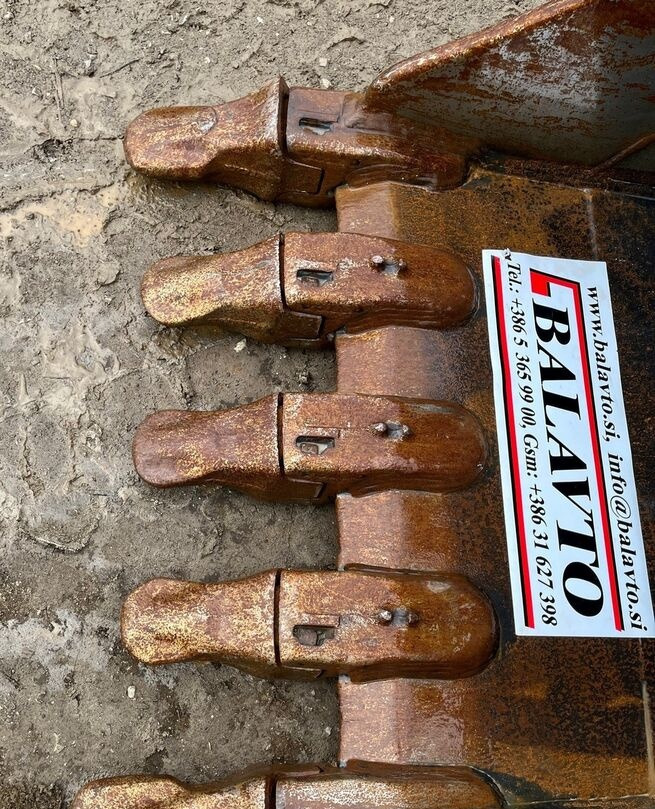 Volvo Digging bucket 1000 mm - Excavator bucket: picture 3 Volvo Digging bucket 1000 mm - Excavator bucket: picture 3