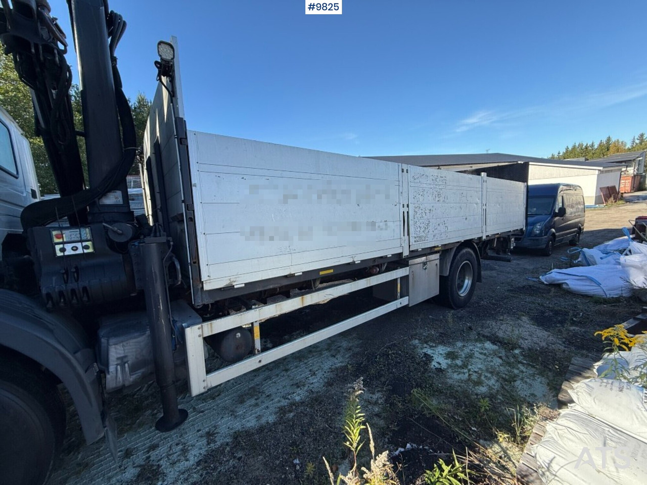 Dropside/ Flatbed truck, Crane truck Crane truck Scania P94 230 with tail lift: picture 8