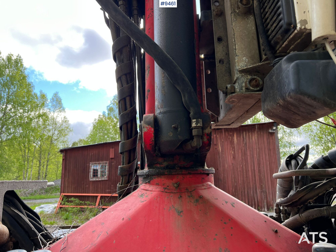 Truck mounted crane EPSILON PALFINGER M110 Timmerkran: picture 12