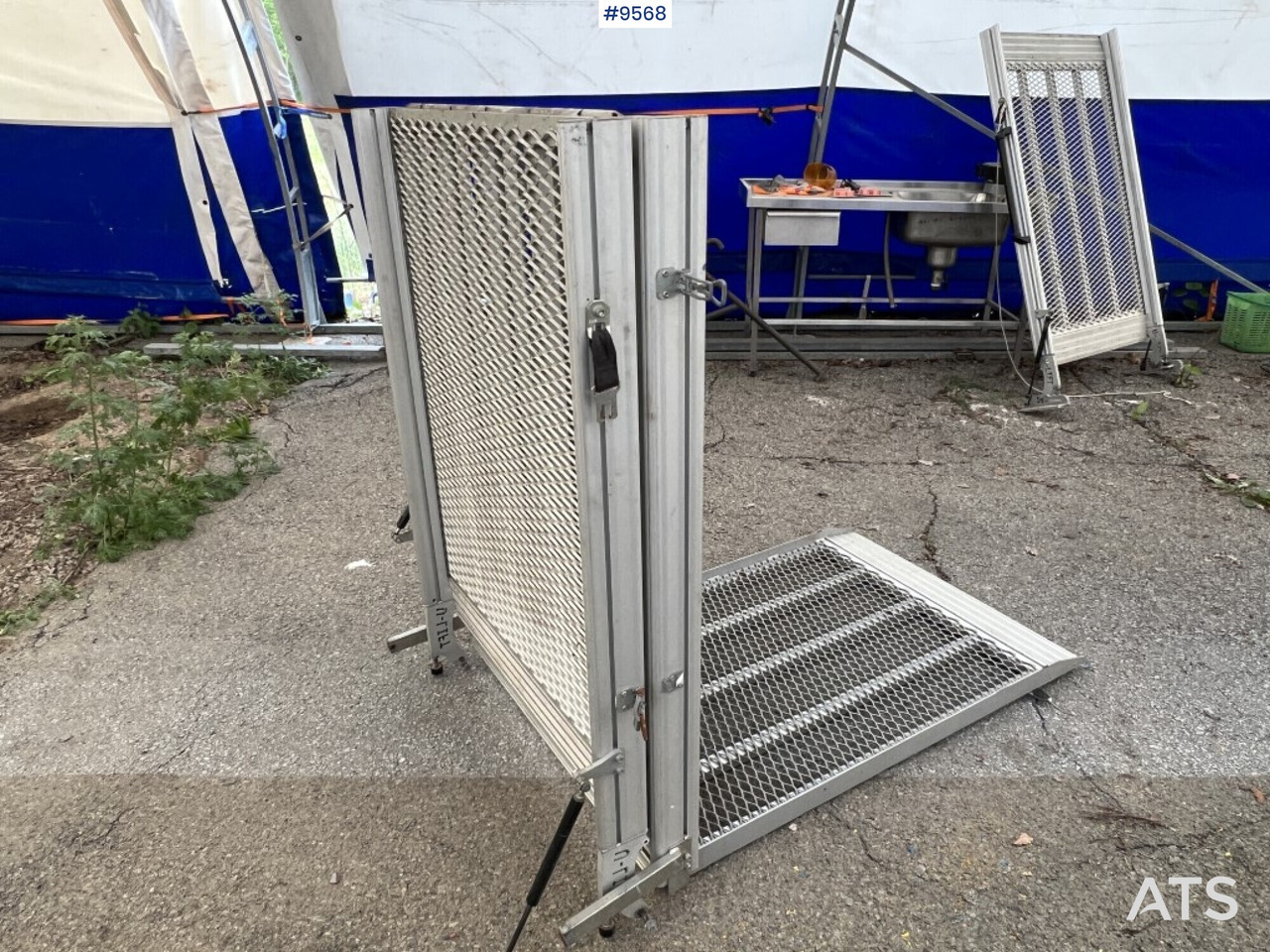 Ramps - U-lift - Construction equipment: picture 1 Ramps - U-lift - Construction equipment: picture 1