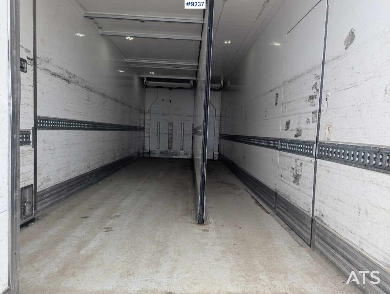 Refrigerated Box truck Volvo FL 260 4X2 with tail lift (SEE VIDEO) leasing Refrigerated Box truck Volvo FL 260 4X2 with tail lift (SEE VIDEO): picture 6