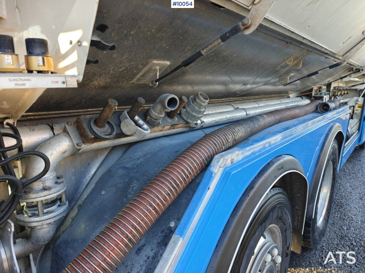 Tank truck Scania G450 6X2 leasing Tank truck Scania G450 6X2: picture 17