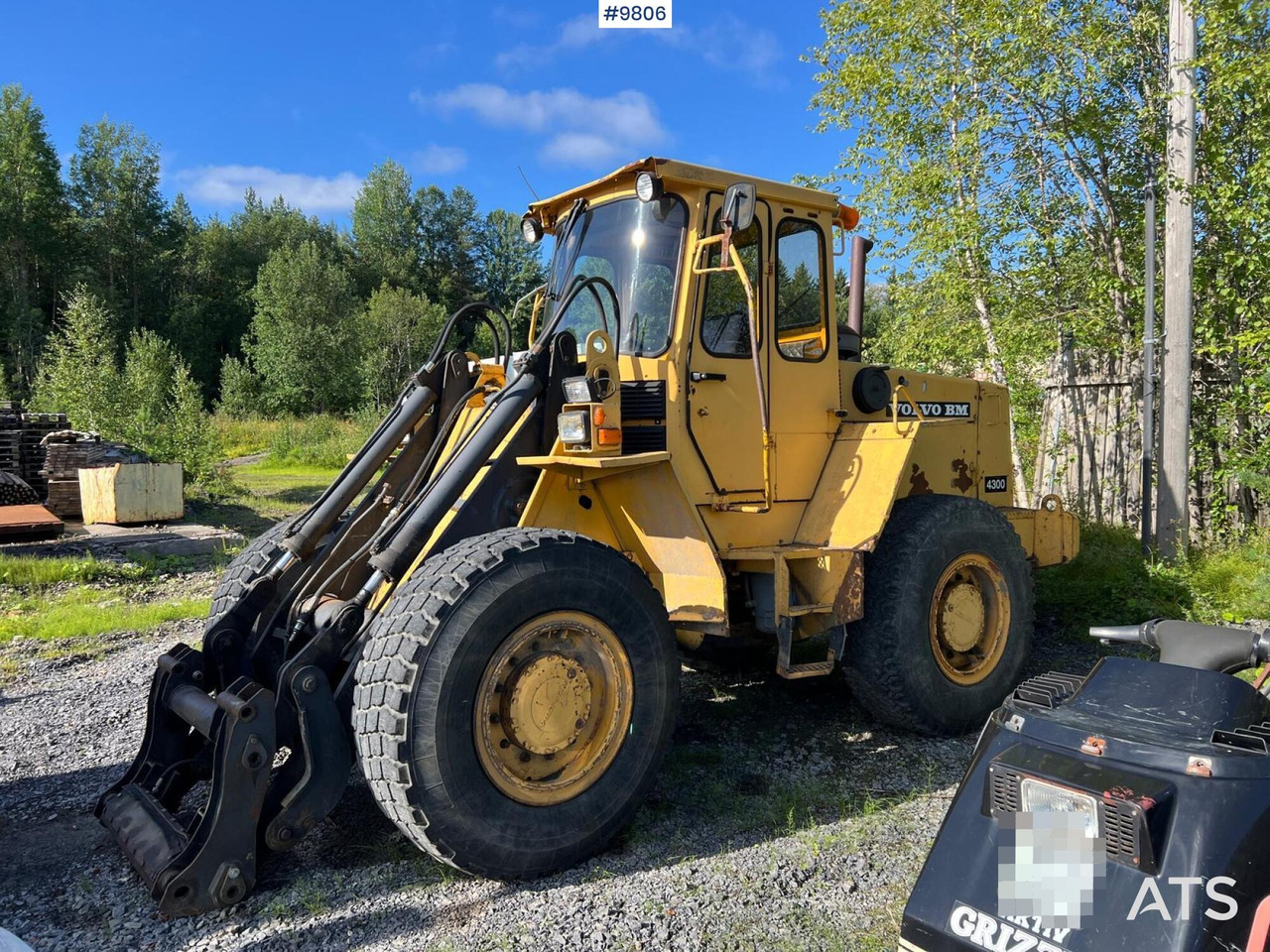 VOLVO BM 4300 Wheel Loader - Wheel loader: picture 1 VOLVO BM 4300 Wheel Loader - Wheel loader: picture 1