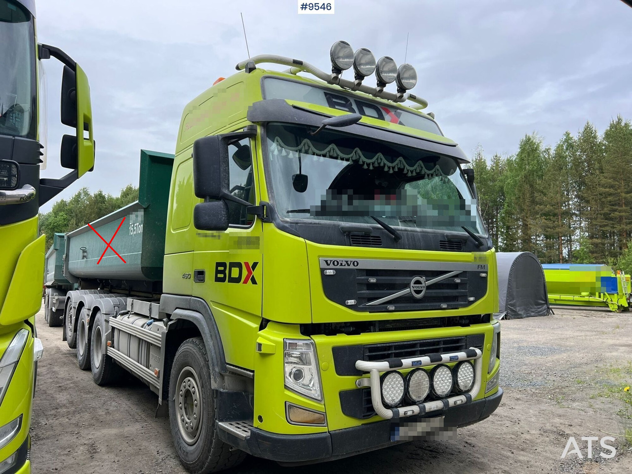 Volvo FM 8*4 Tridem Lastväxlare - Hook lift truck: picture 2 Volvo FM 8*4 Tridem Lastväxlare - Hook lift truck: picture 2