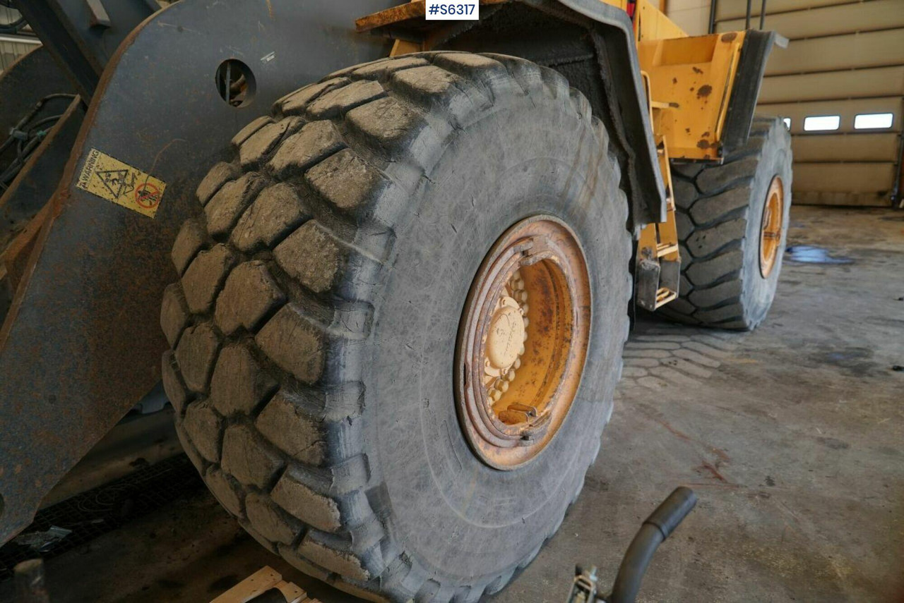 WHEEL LOADER VOLVO L220 E - Wheel loader: picture 3 WHEEL LOADER VOLVO L220 E - Wheel loader: picture 3