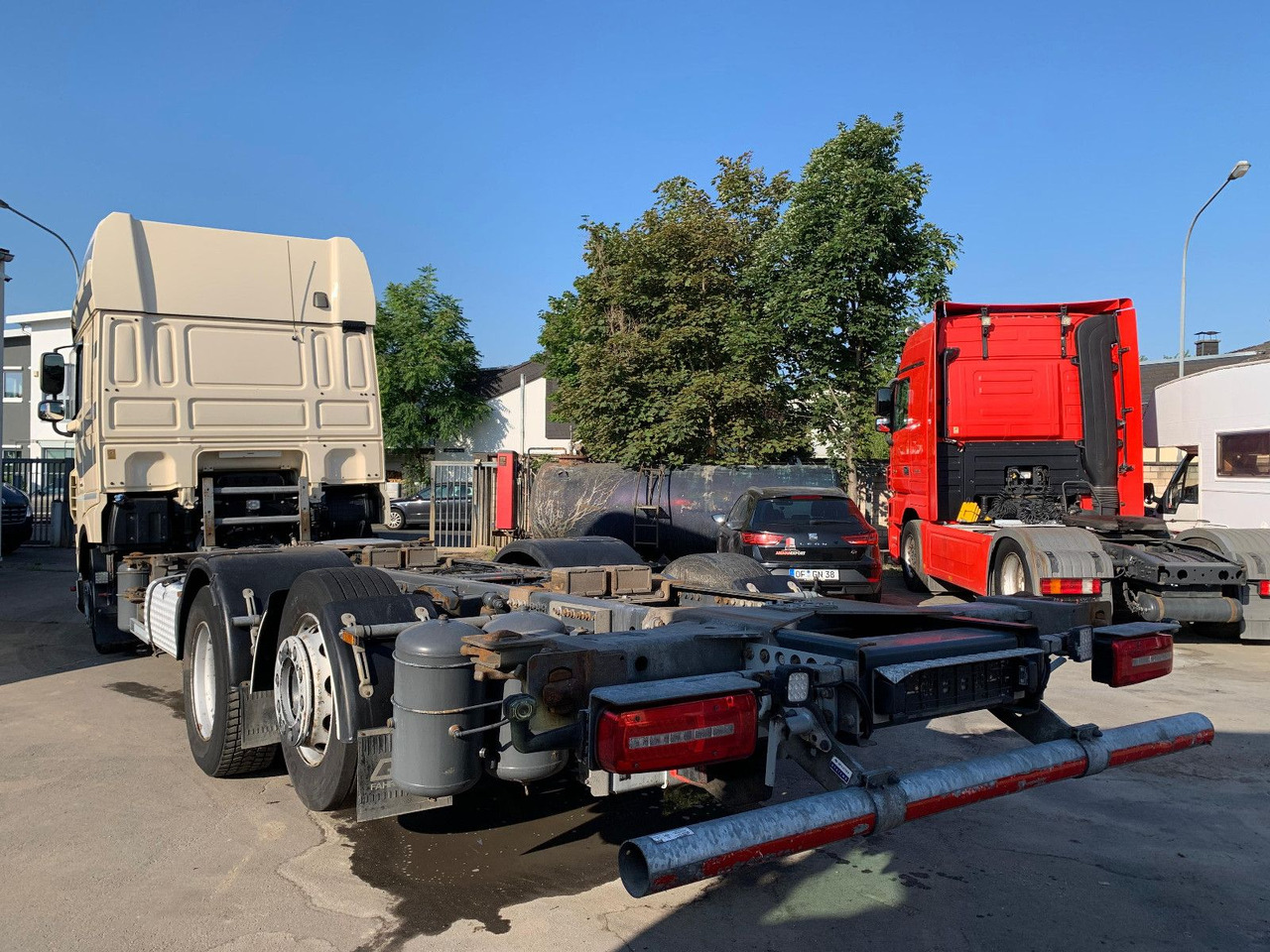 DAF XF 480 SSC LL BDF *Retader/2xTank/ACC/Lift/AHK - Cab chassis truck: picture 4 DAF XF 480 SSC LL BDF *Retader/2xTank/ACC/Lift/AHK - Cab chassis truck: picture 4