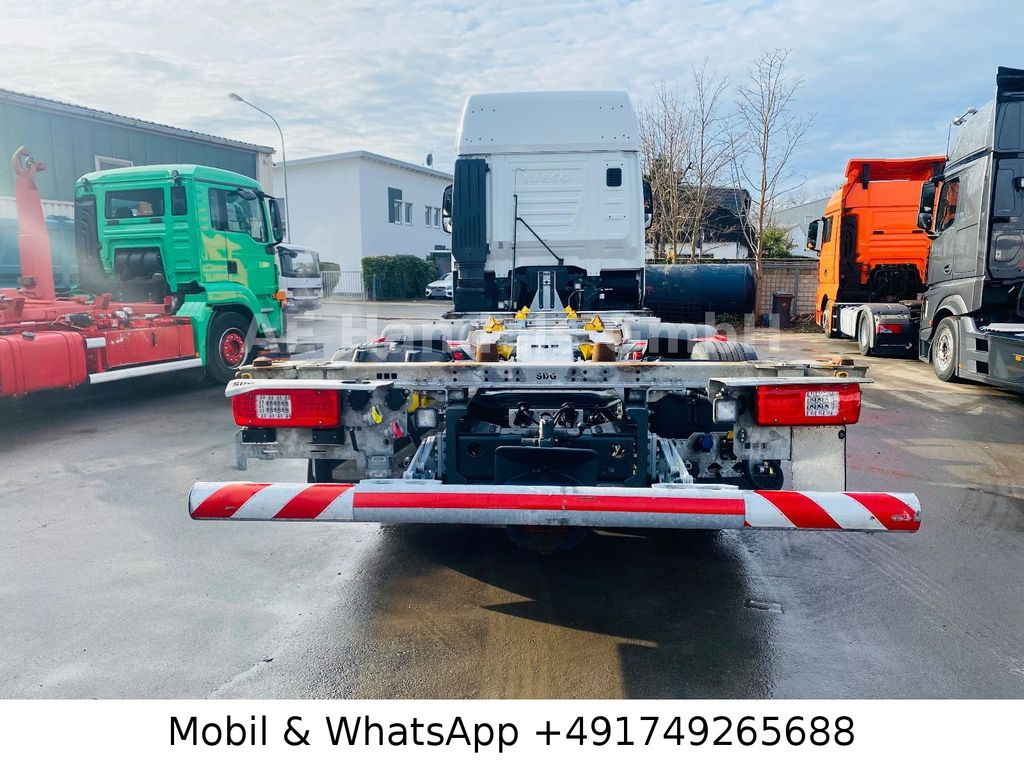 Iveco S-Way 460 LL BDF Multi LNG *Retarder/Lenk+Lift - Container transporter/ Swap body truck: picture 3 Iveco S-Way 460 LL BDF Multi LNG *Retarder/Lenk+Lift - Container transporter/ Swap body truck: picture 3