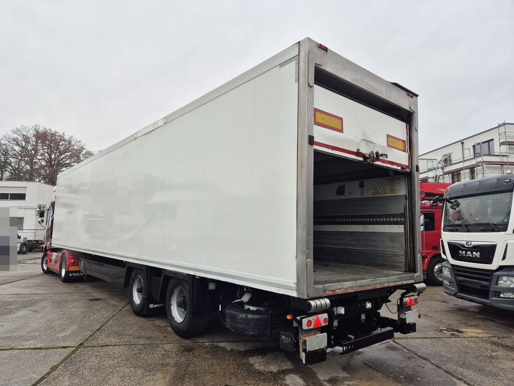 Krone SZ Carrier Vector 1950 *+-30°*Rolltor/Smartboard Krone SZ Carrier Vector 1950 *+-30°*Rolltor/Smartboard - Refrigerator semi-trailer: picture 2 Krone SZ Carrier Vector 1950 *+-30°*Rolltor/Smartboard Krone SZ Carrier Vector 1950 *+-30°*Rolltor/Smartboard - Refrigerator semi-trailer: picture 2