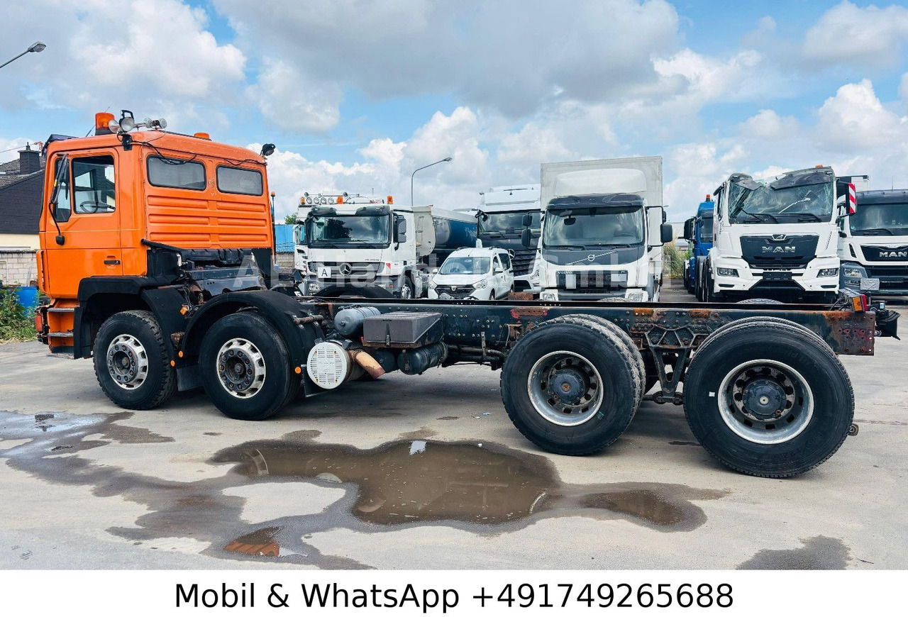 MAN E65 5-40 BL 8x4 *Retarder/Analog/AP/Tempomat/AHK - Cab chassis truck: picture 2 MAN E65 5-40 BL 8x4 *Retarder/Analog/AP/Tempomat/AHK - Cab chassis truck: picture 2