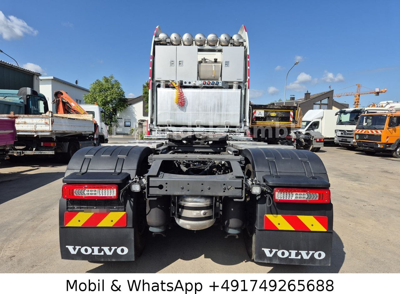 Volvo FH 750 Globe XL LL 8x4 *Retarder/Turbo-Compound - Tractor truck: picture 5 Volvo FH 750 Globe XL LL 8x4 *Retarder/Turbo-Compound - Tractor truck: picture 5