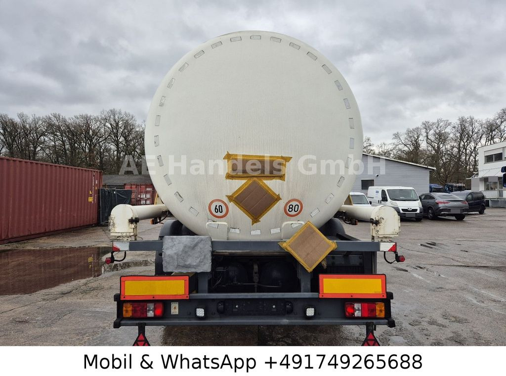 Willig *ADR/40.000Liter/Kerosin/Diesel/Benzin Willig *ADR/40.000Liter/Kerosin/Diesel/Benzin - Tanker semi-trailer: picture 4 Willig *ADR/40.000Liter/Kerosin/Diesel/Benzin Willig *ADR/40.000Liter/Kerosin/Diesel/Benzin - Tanker semi-trailer: picture 4