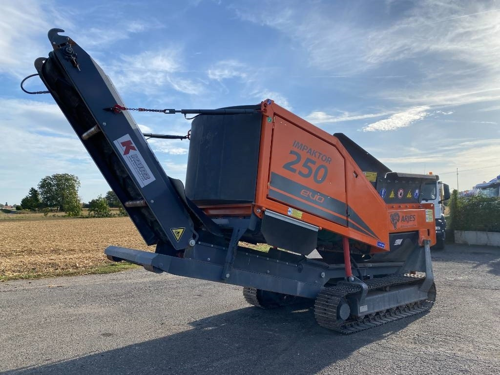 Arjes IMPAKTOR 250 EVOIII Tier3III 1er Main- - Mobile crusher: picture 4 Arjes IMPAKTOR 250 EVOIII Tier3III 1er Main- - Mobile crusher: picture 4