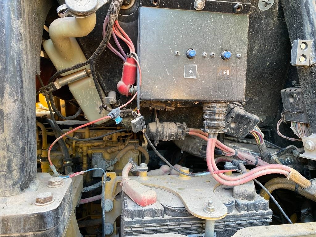 Crawler loader CAT 953 D A REPARER *TO REPAIR*ZU REPARIEREN: picture 27