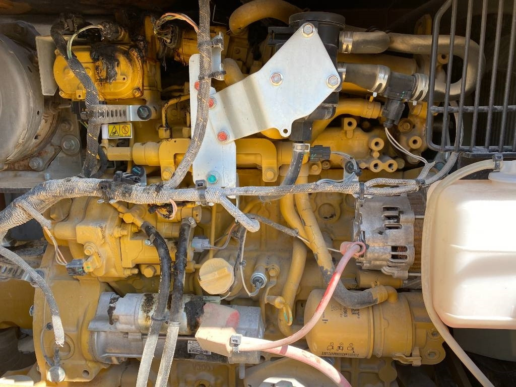 Mini excavator CAT CAT 308 CR avec Certificat CE Origine Française: picture 9 Mini excavator CAT CAT 308 CR avec Certificat CE Origine Française: picture 9